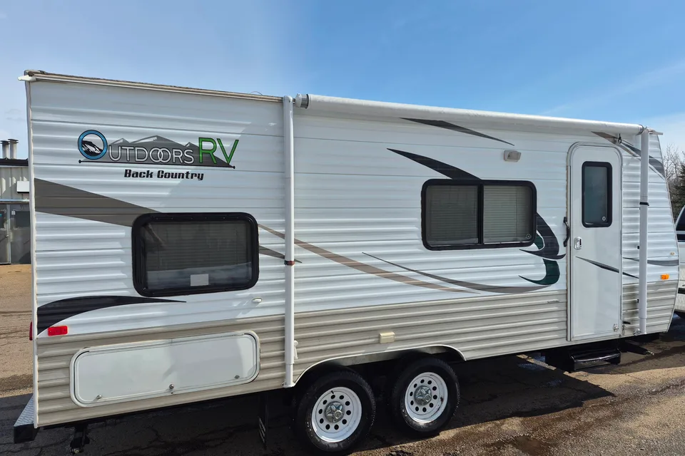 Outback Trailer Manufacturing Back Country 18F Travel Trailer