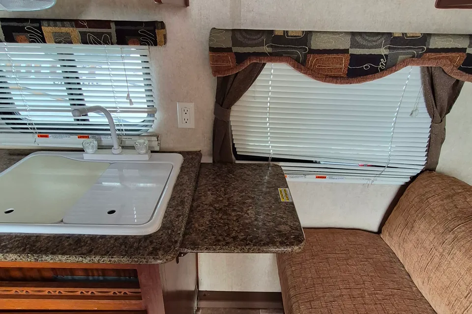 Outback Trailer Manufacturing Back Country 18F Travel Trailer