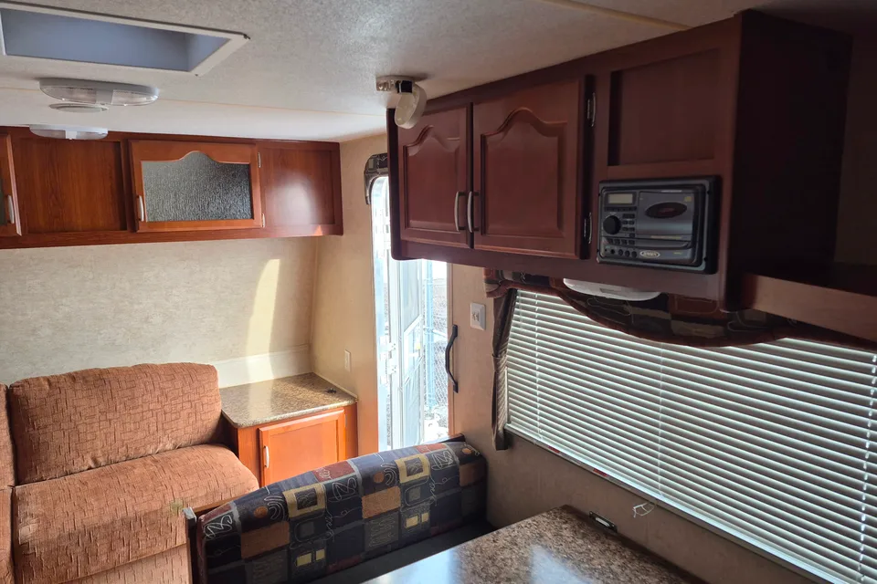 Outback Trailer Manufacturing Back Country 18F Travel Trailer