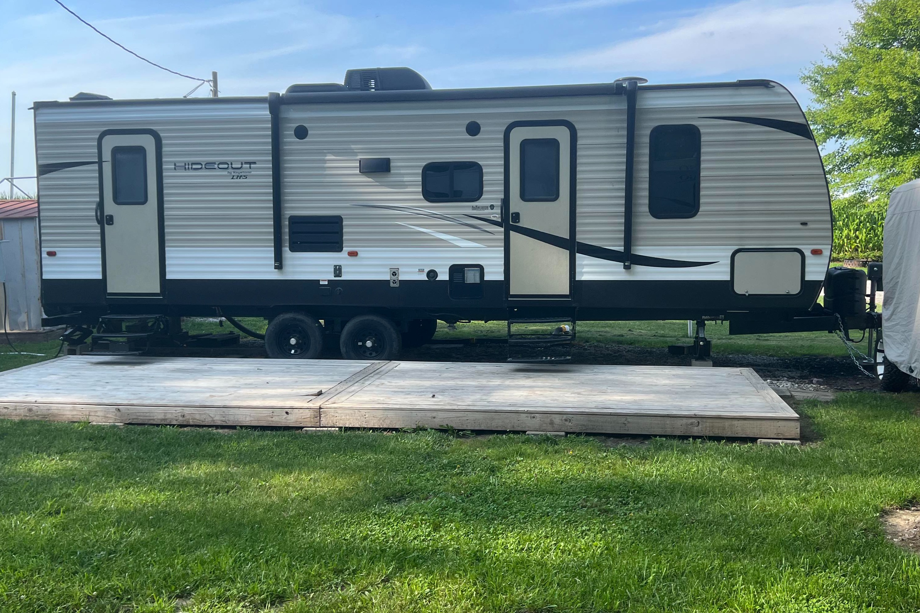 Shadewald's Keystone Hideout Travel Trailer