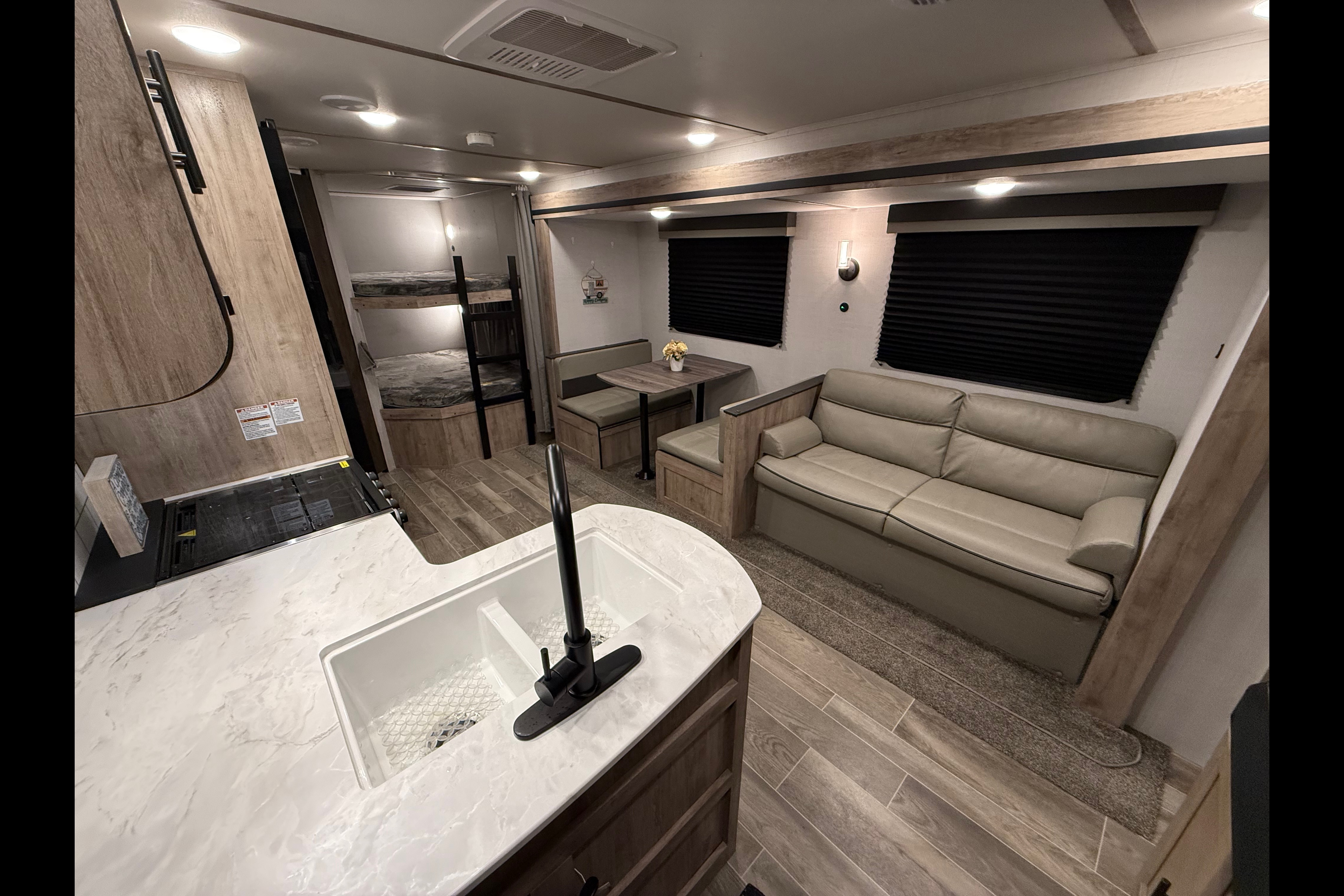 Gulf Stream Ameri-Lite 268BH