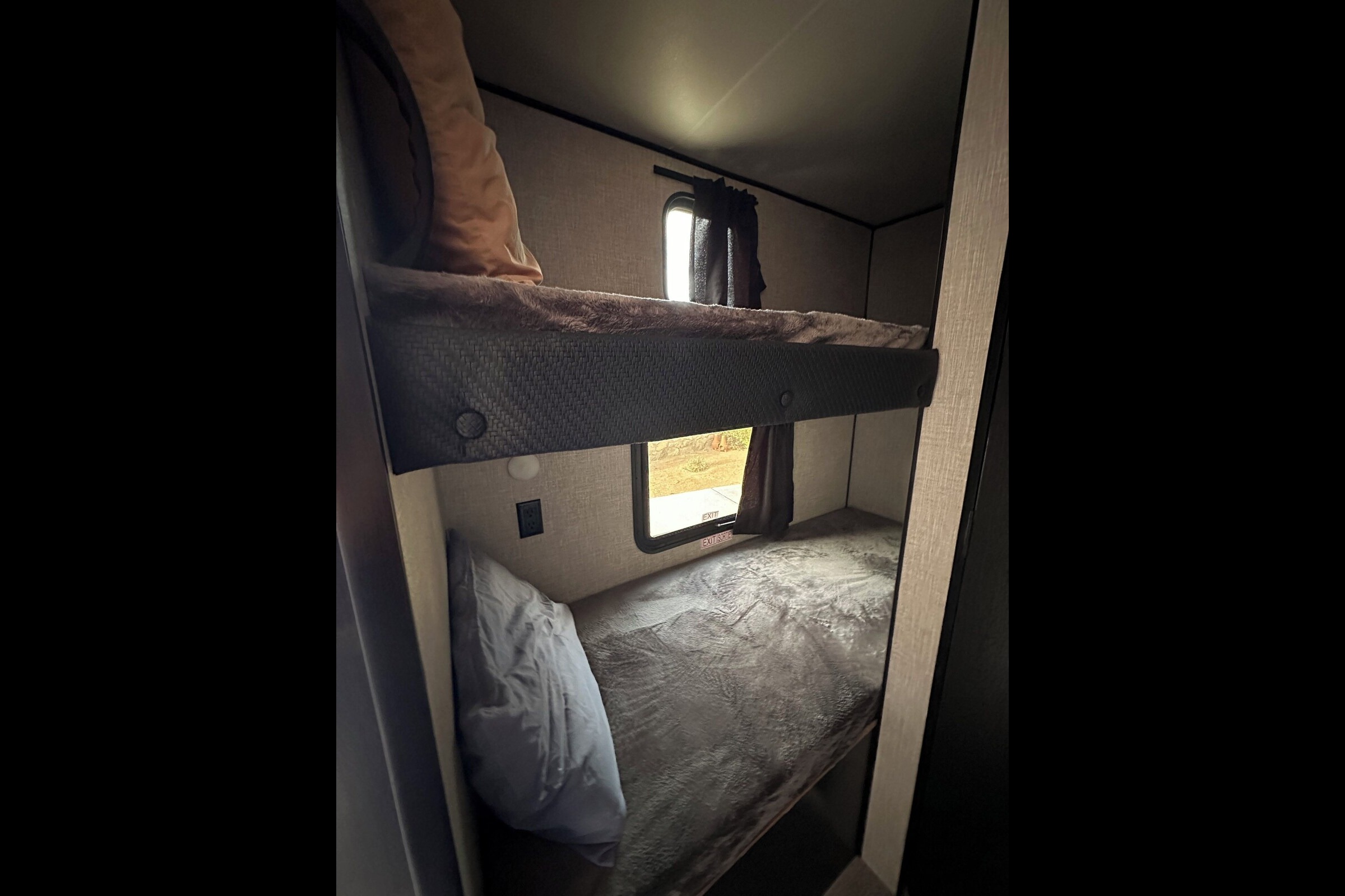 Lore's Jayco Jay Flight Travel Trailer