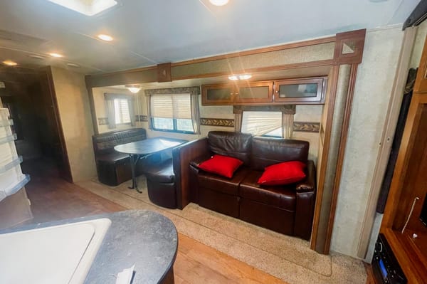 George's Keystone M31bhpr Travel Trailer