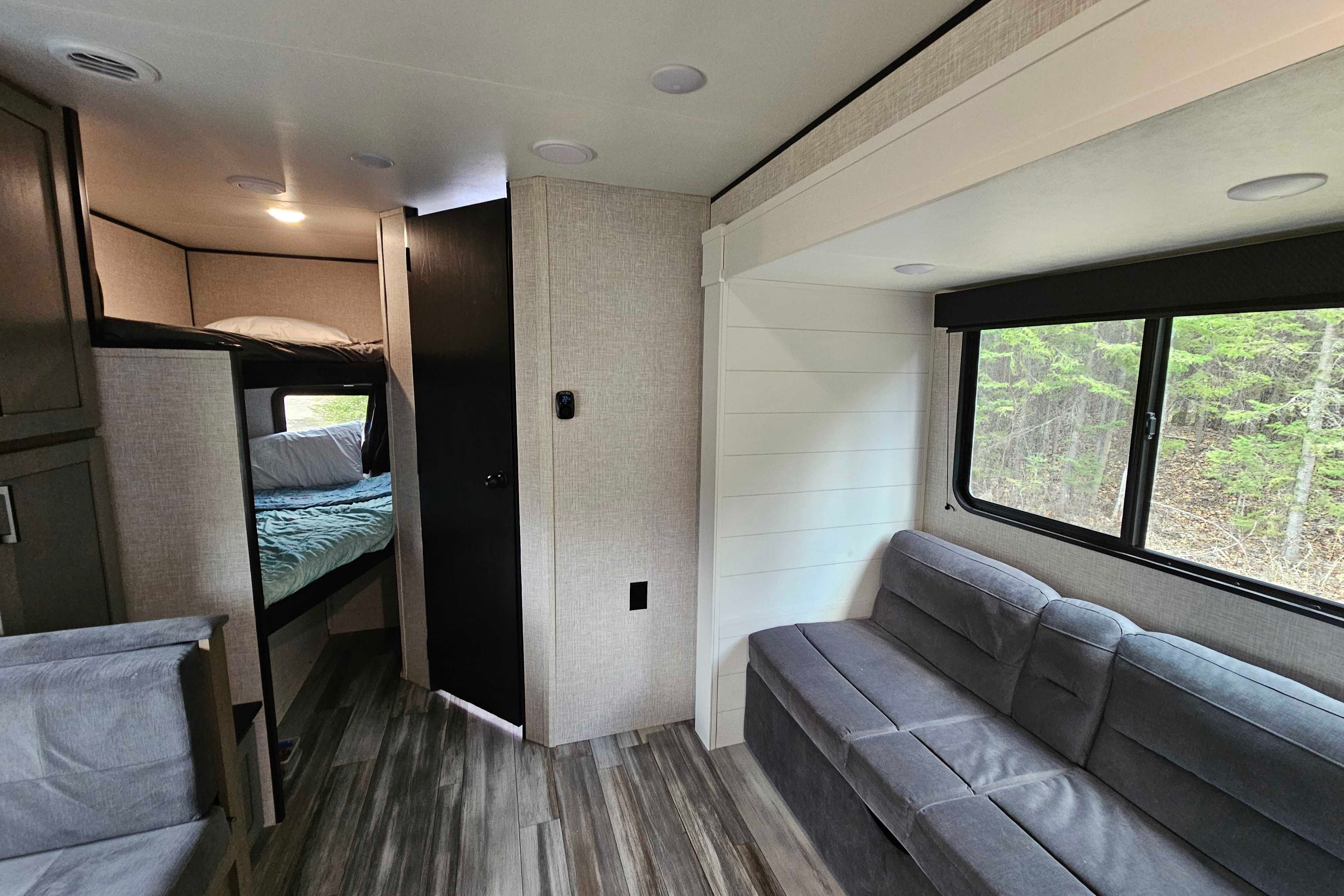 Maddy's Jayco 2025 Jay Flight SLX 265BHSW Travel Trailer