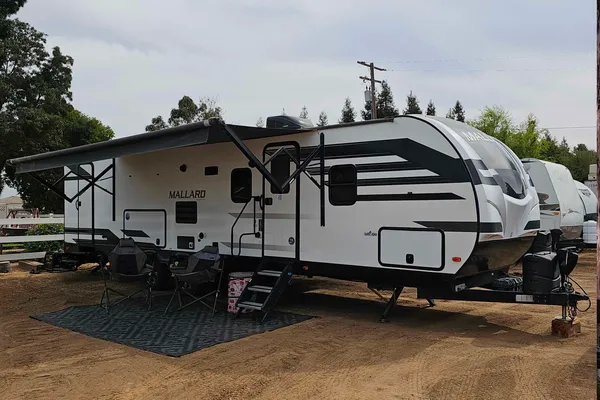 Isaac's Heartland Mallard Travel Trailer