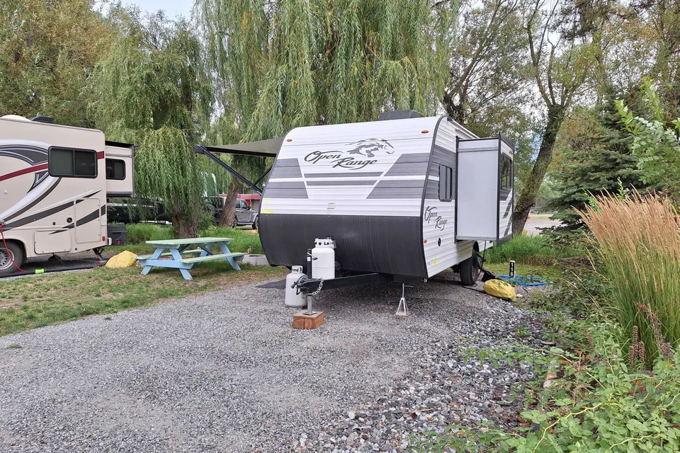 Glacier Trailer & RV Rentals