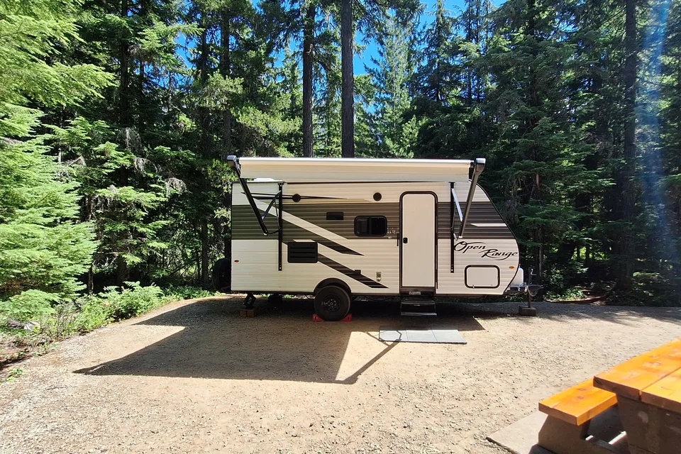 Glacier Trailer & RV Rentals