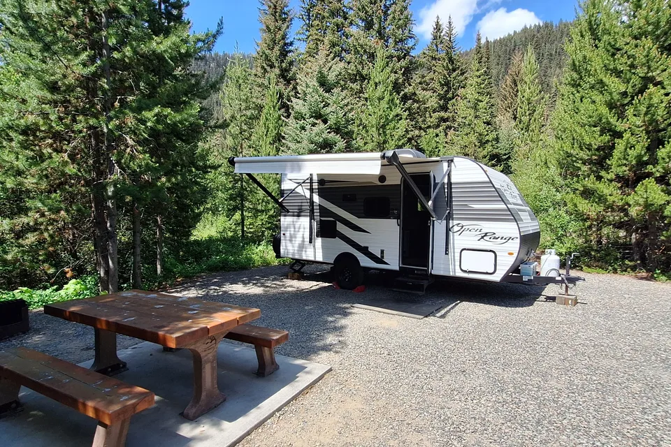 Glacier Trailer & RV Rentals
