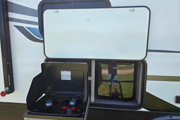 Paul's Keystone Passport SL 219 BH Travel Trailer