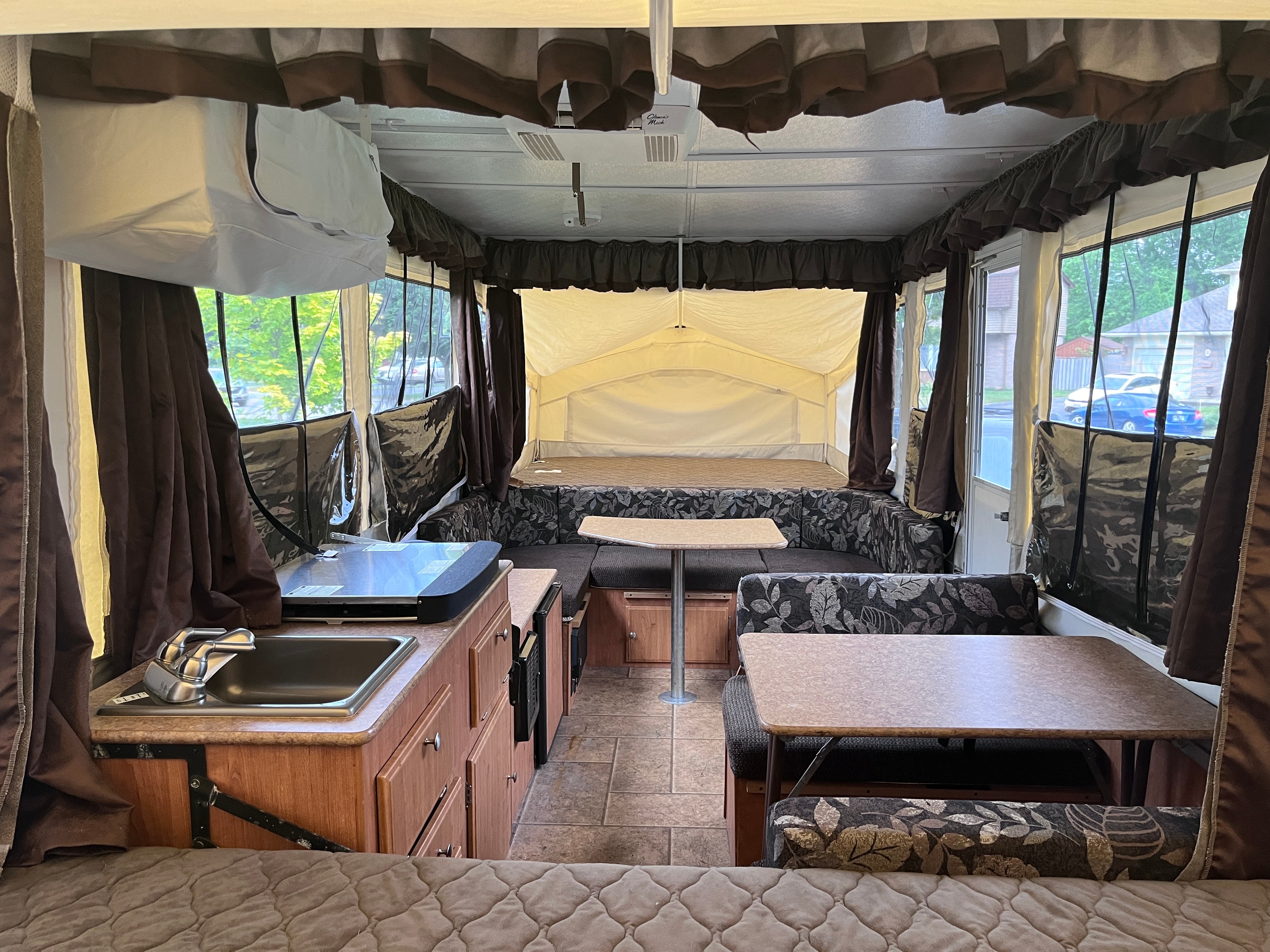 Nick's Rugged Pop Up Camper Great For Families