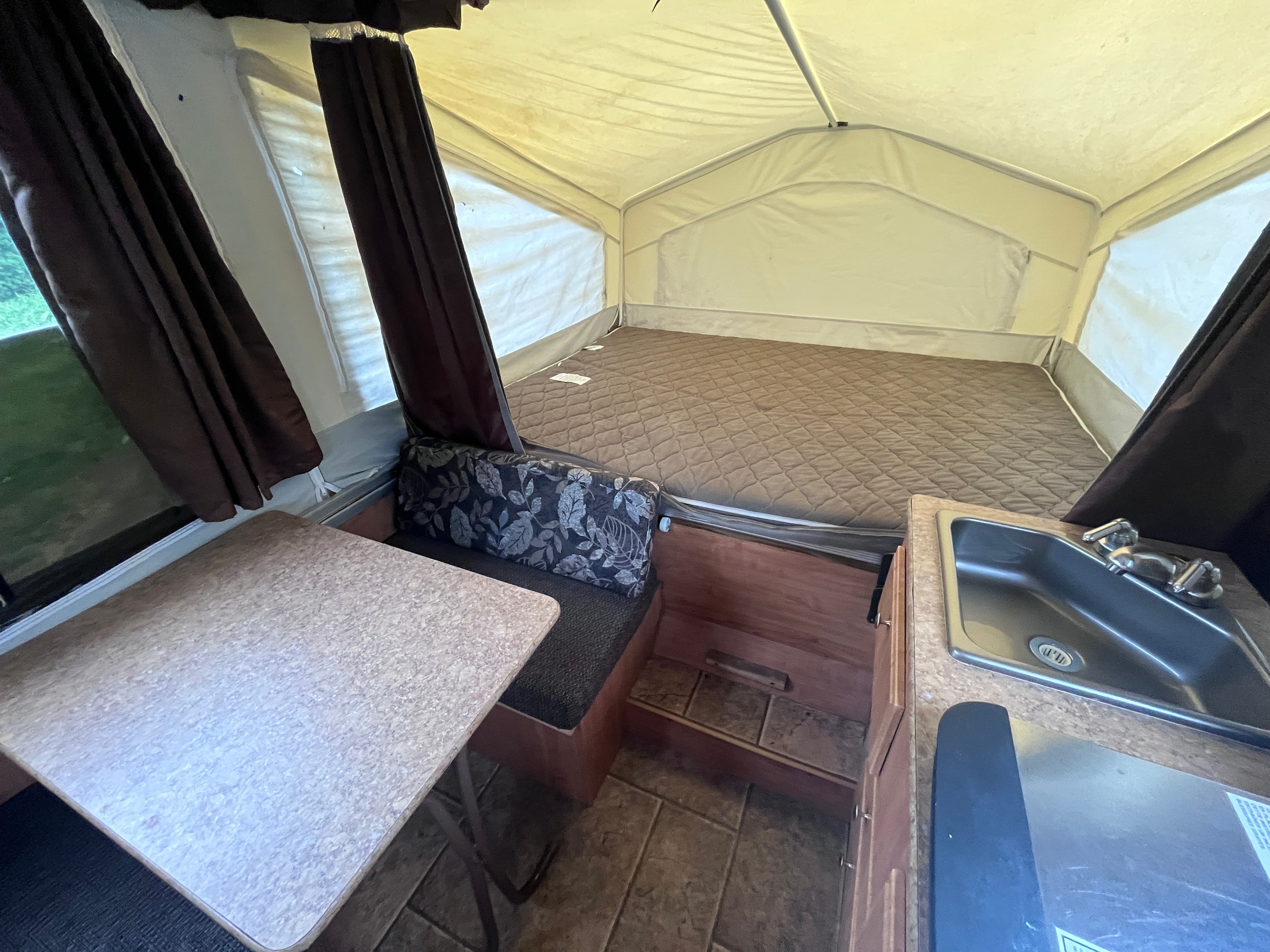 Nick's Rugged Pop Up Camper Great For Families