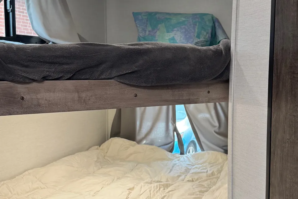 Andmel's Grand River 22MB Travel Trailer