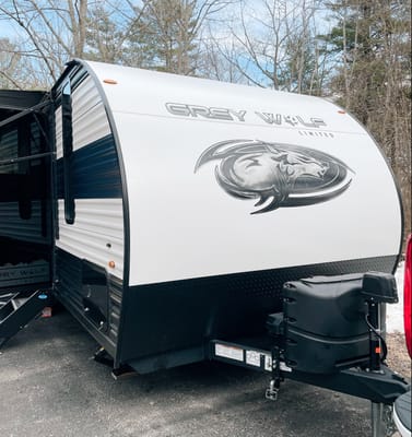 Monika's Cherokee 22MKSE Travel Trailer