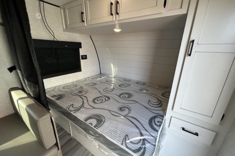 2024 Highland Ridge 19BH Travel Trailer