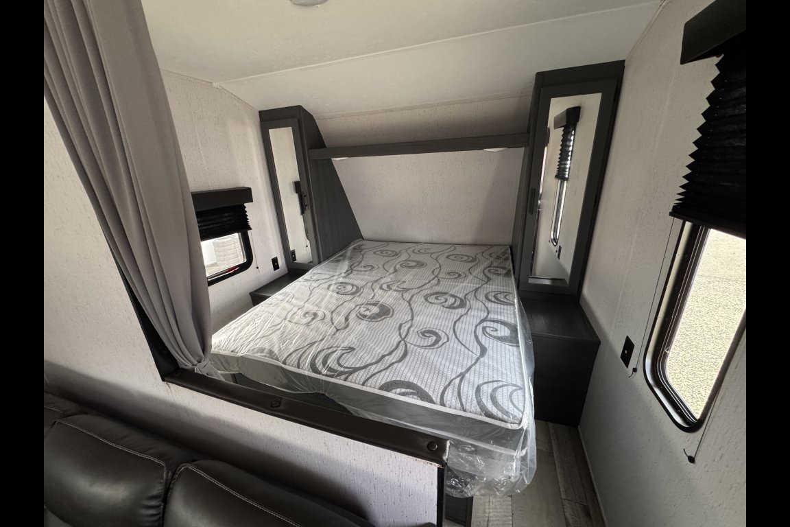 Dutchmen Aspen Trail Travel Trailer