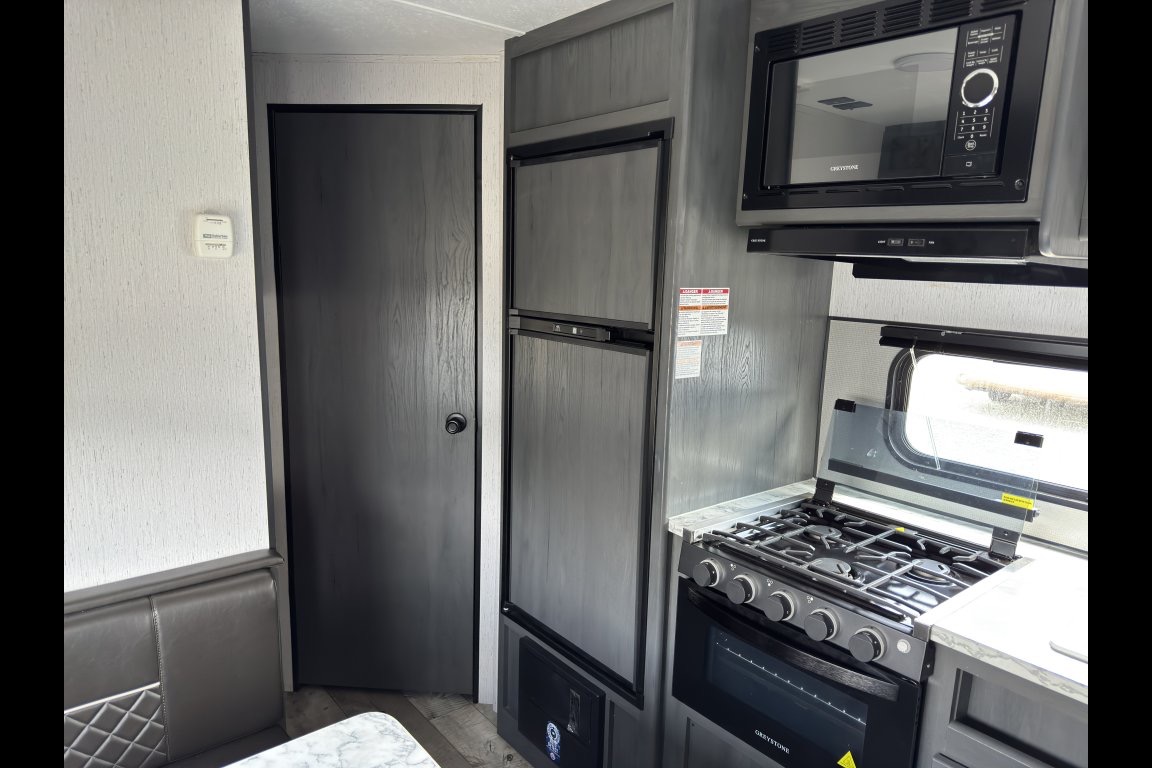 Dutchmen Aspen Trail Travel Trailer