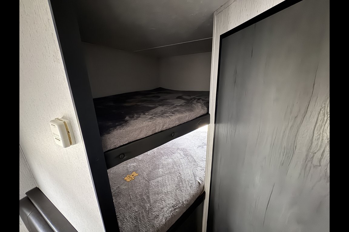 Dutchmen Aspen Trail Travel Trailer