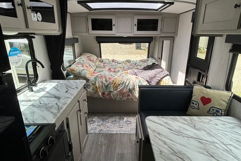 CampBasha Coachmen Apex nano 186BH off grid Travel Trailer