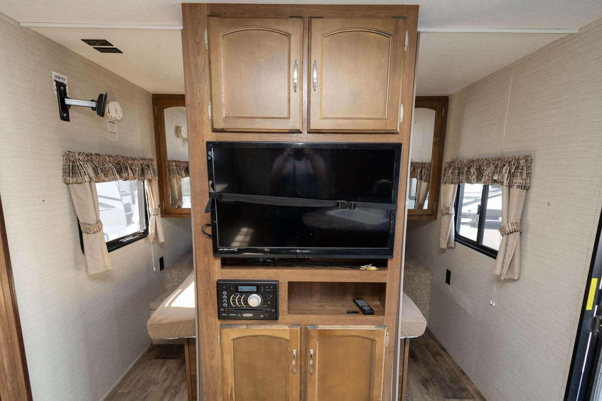 Rebecca's Keystone Springdale Travel Trailer