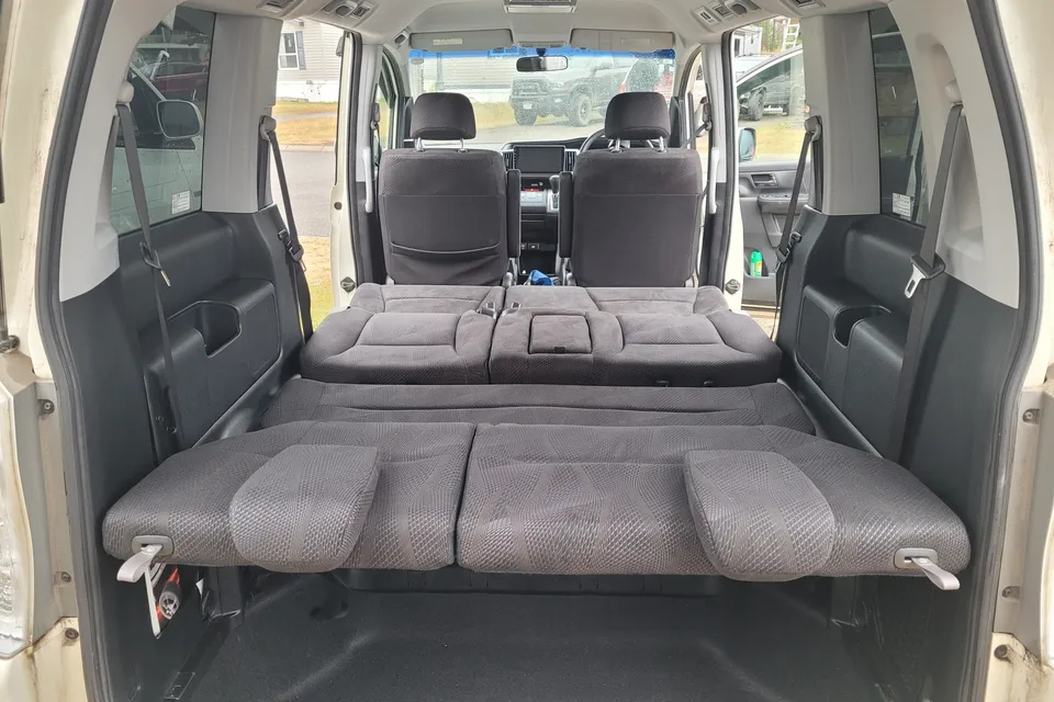 Van World Adventure Rentals StepWGN