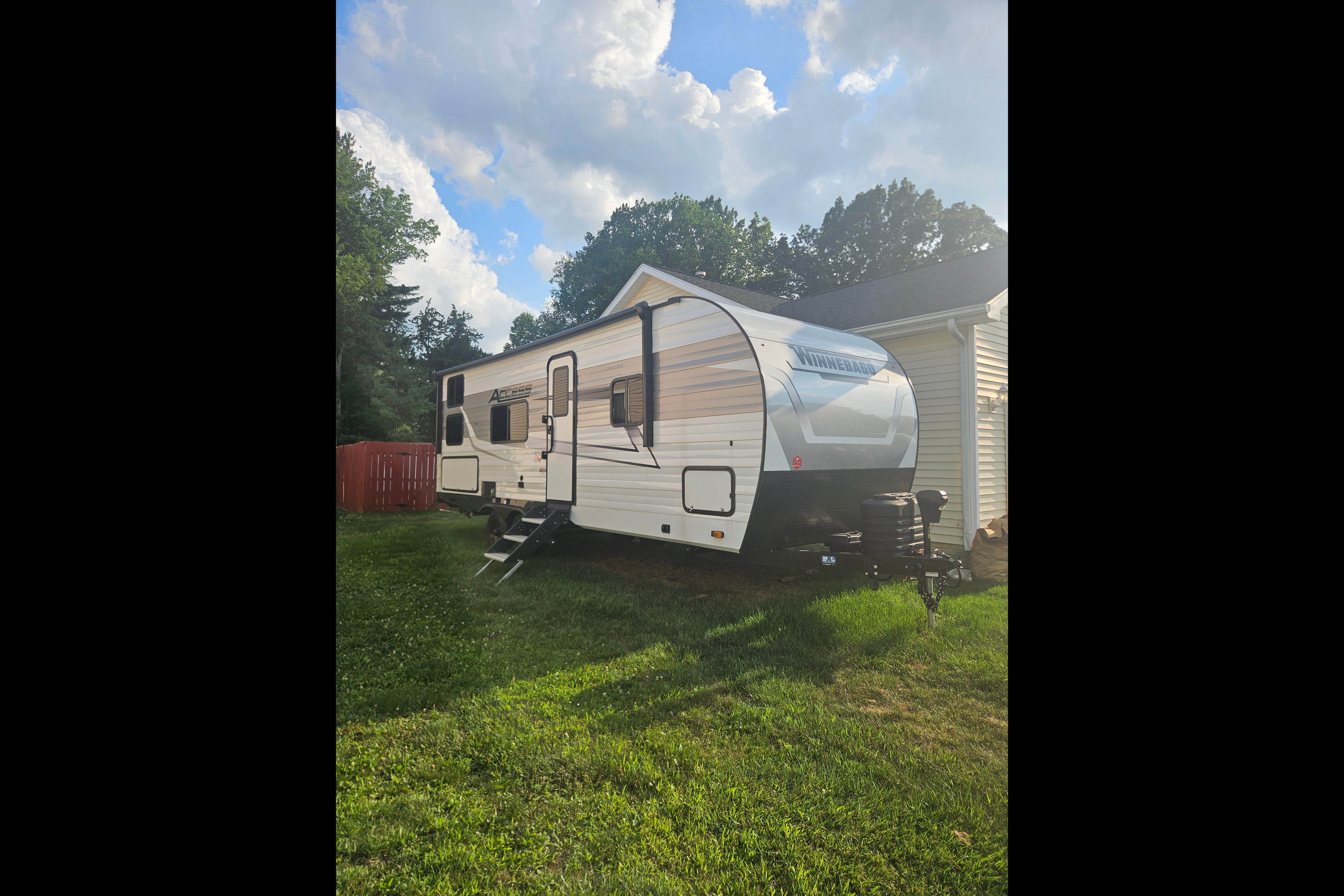 Troy's Winnebago 26bh access Travel Trailer