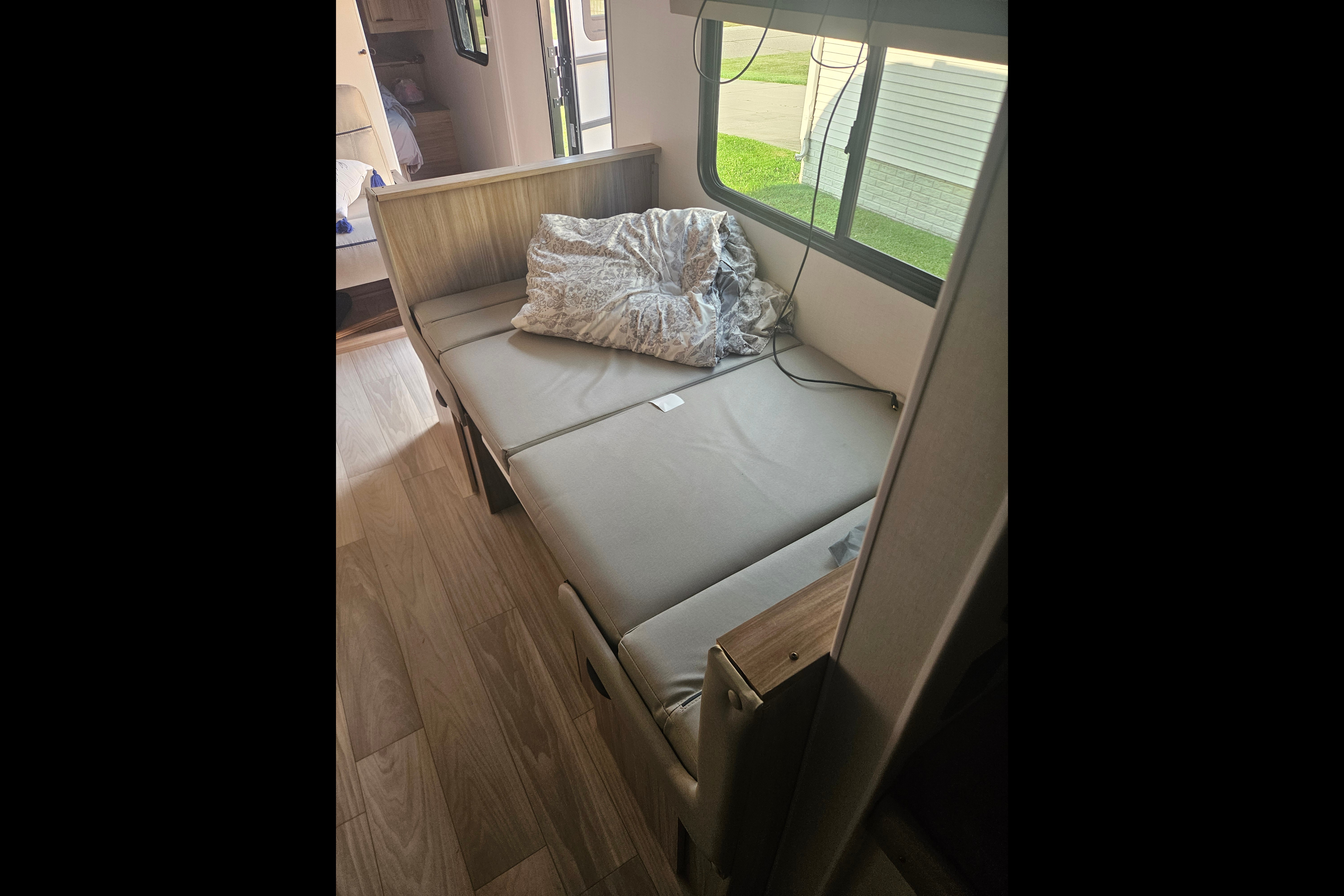 Troy's Winnebago 26bh access Travel Trailer