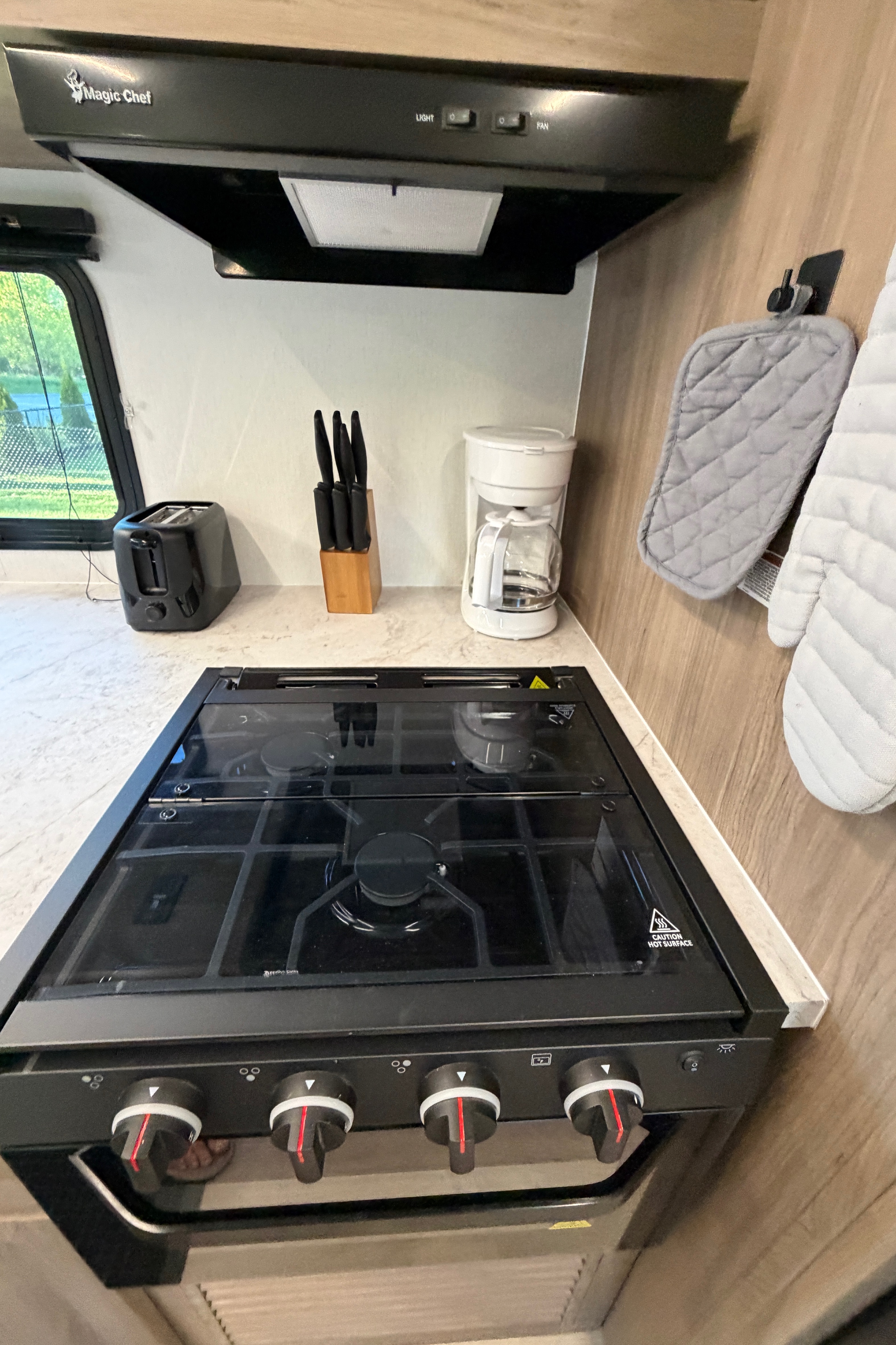 Brandon's Trailer Rentals XL Bunkhouse