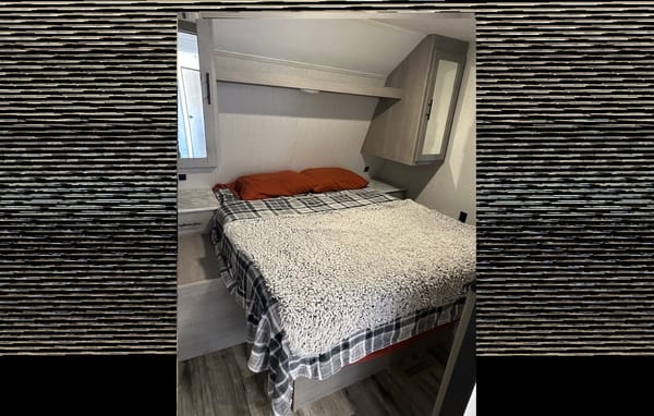 Raymond's cozy Coleman