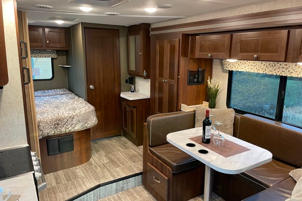 Mistiti Sunseeker Classe C
