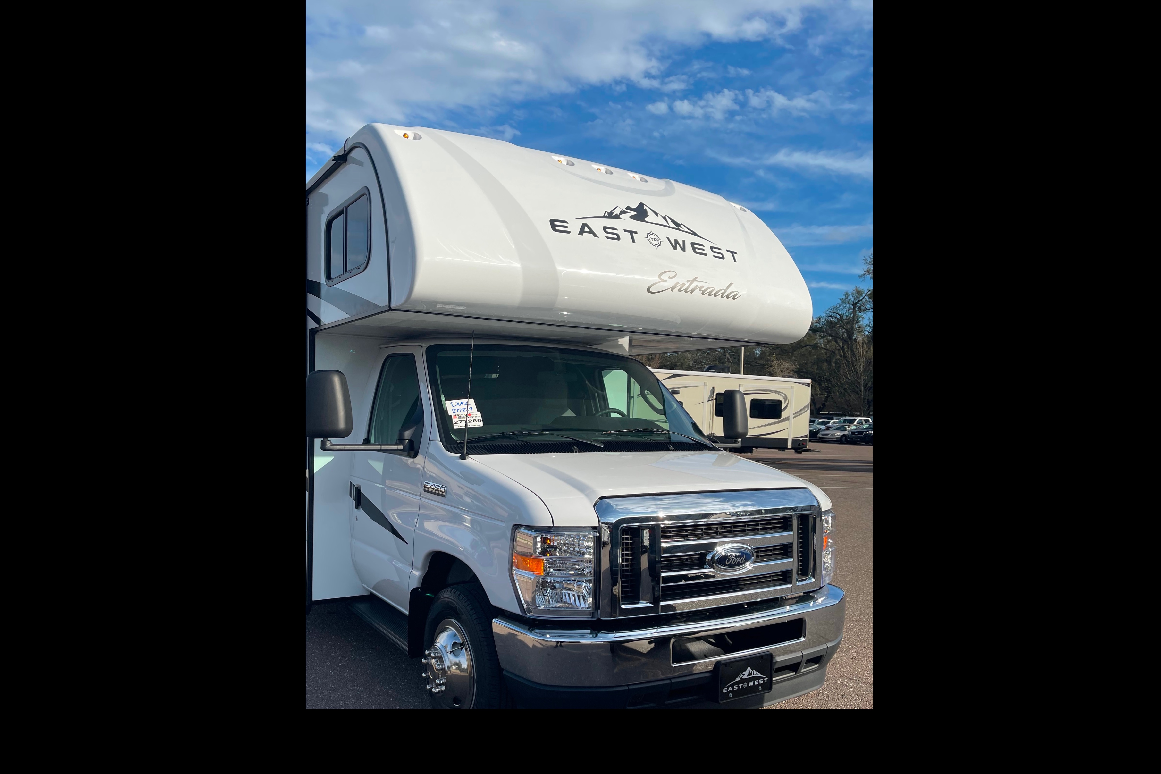 2023 East to West Estrada 2900DS Class C