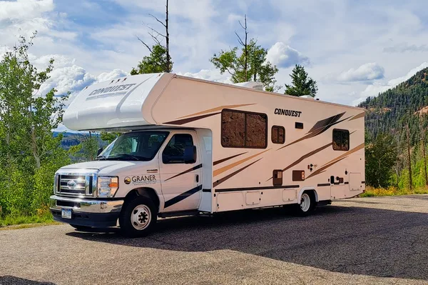 2022 Gulf Stream Conquest Class C 30ft. - FREE PRIVATE SHUTTLE - Rosi -