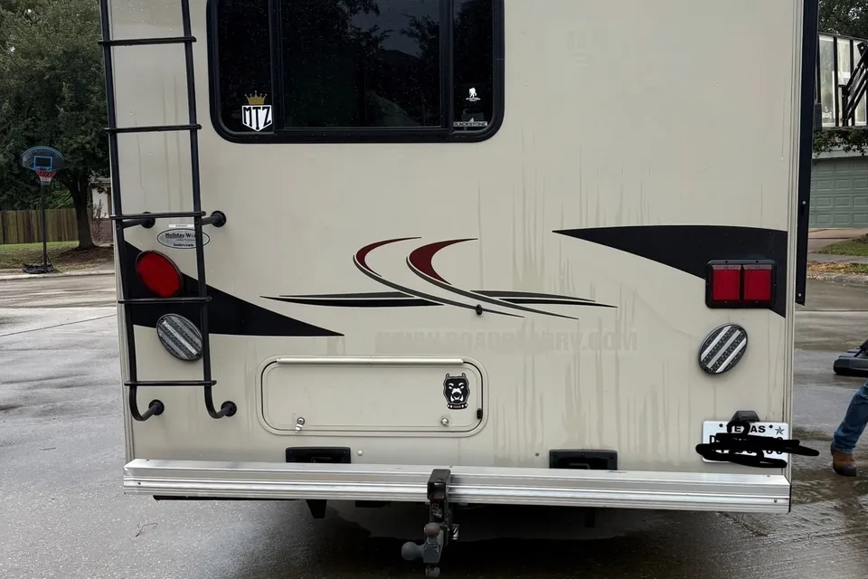 Martinez Family Coachmen Leprechaun Class C