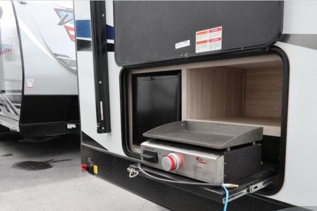 Bullwinkle's Shadow Cruiser Travel Trailer