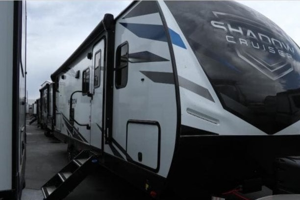 Bullwinkle's Shadow Cruiser Travel Trailer