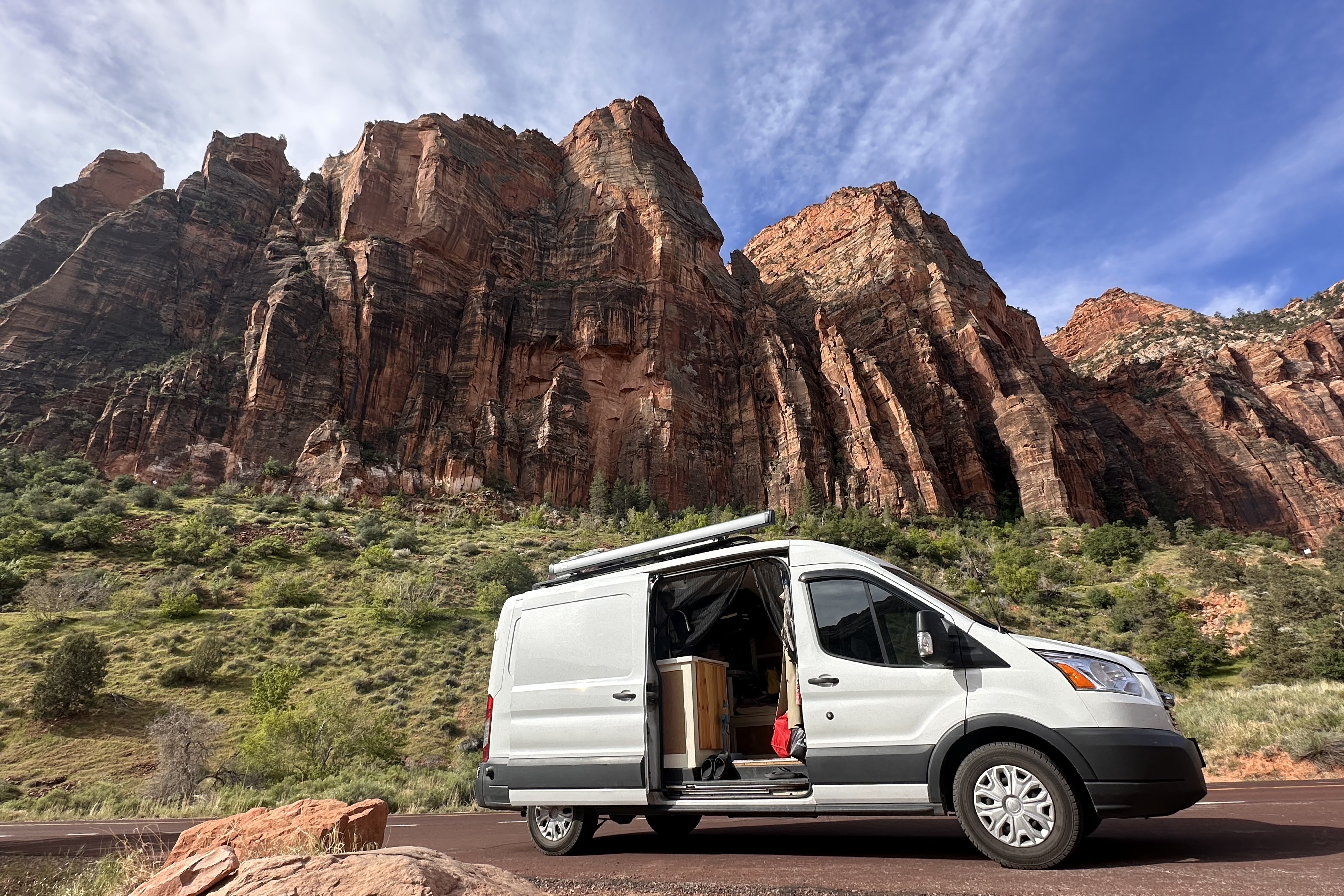 Frank's Ford Transit 250 Campervan