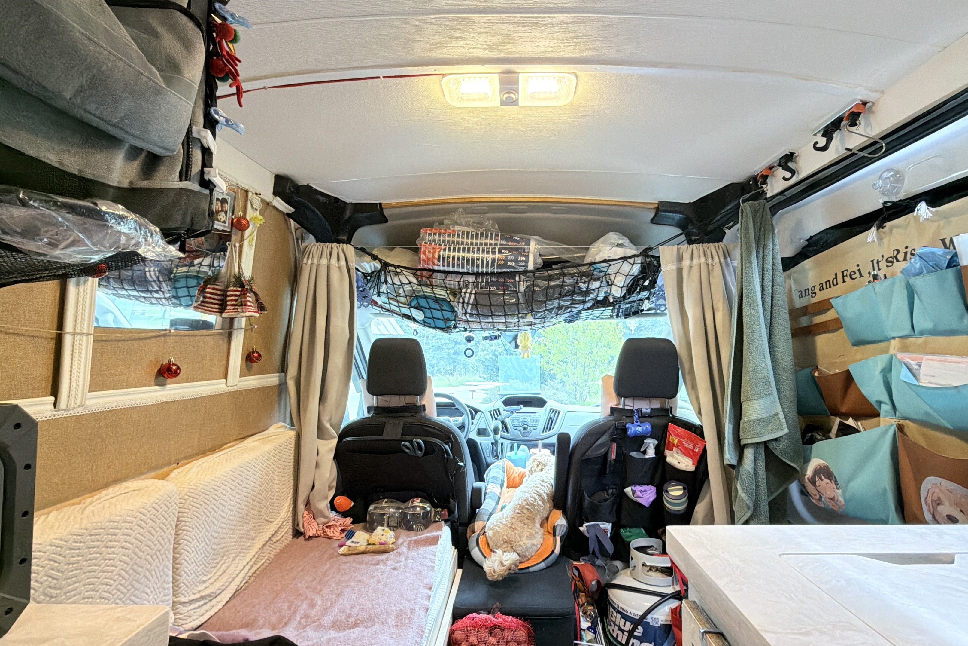 Frank's Ford Transit 250 Campervan