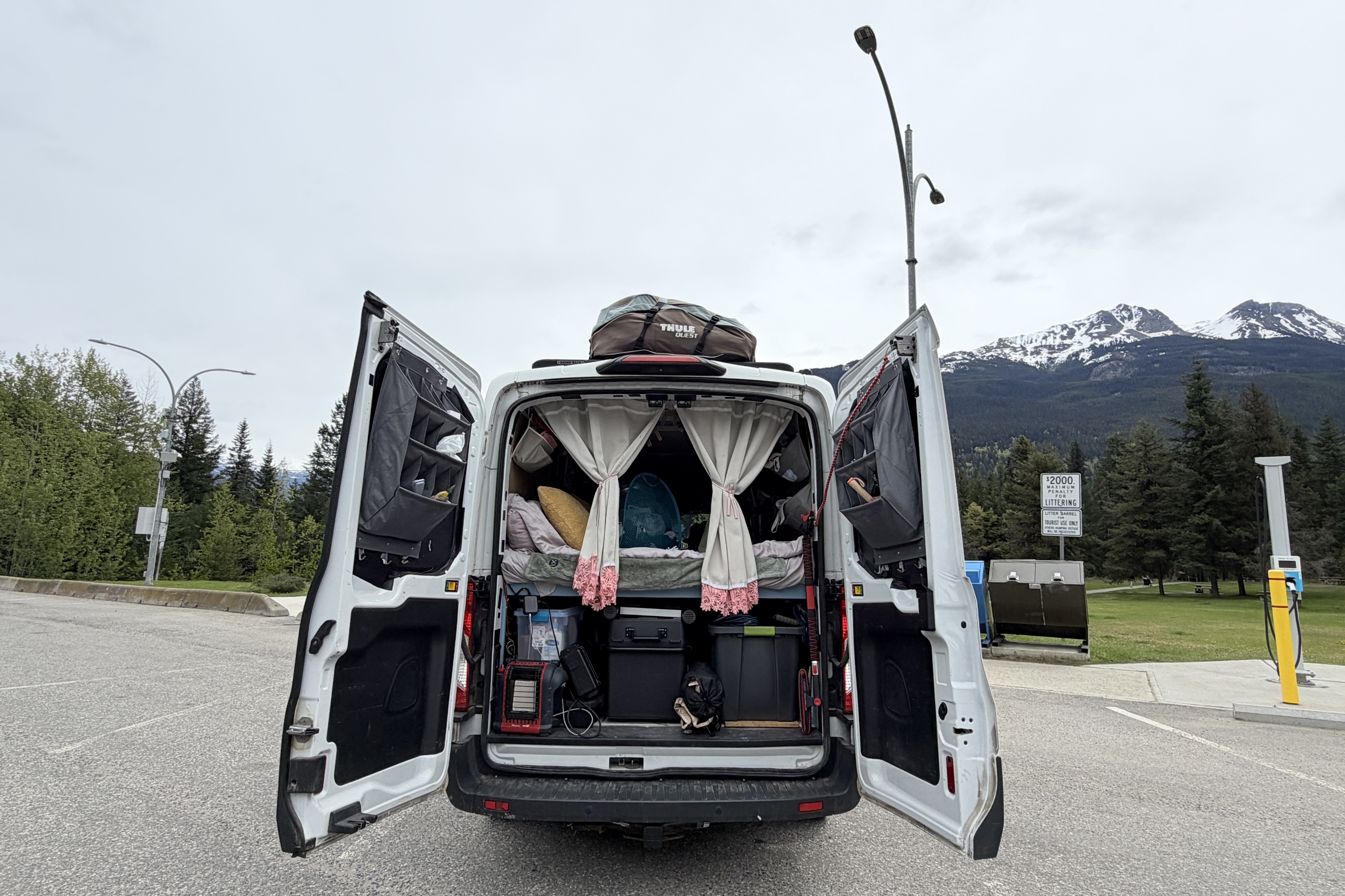 Frank's Ford Transit 250 Campervan