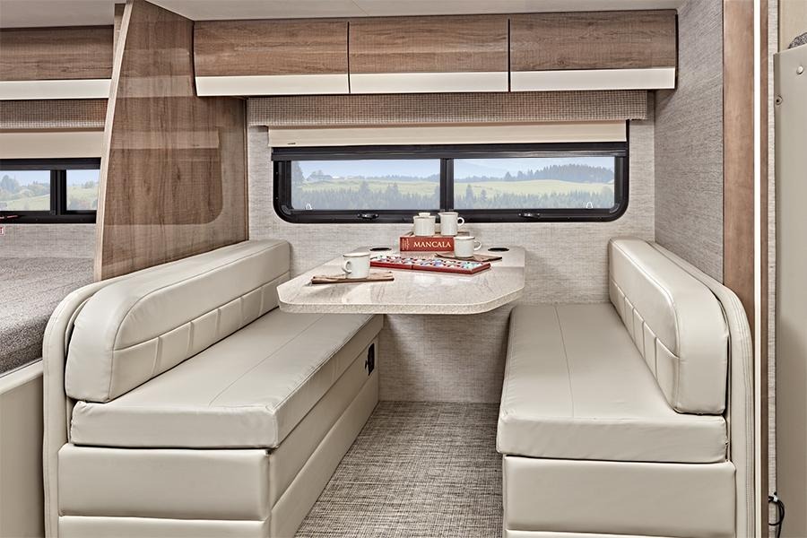 2021 Luxury Class C, sleep 5,Mercedes! Solar, AC, Heat, Generator, Slide out and Starlink