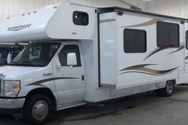 Janice's Winnebago Minnie Winnie Class C