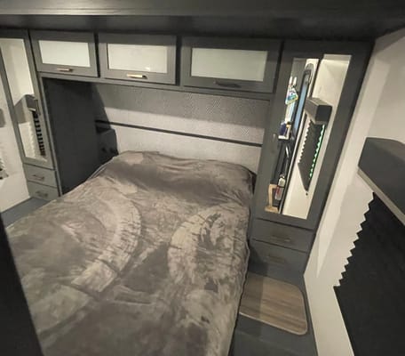 ❤️✅We deliver & Set-Up! Loaded! Sleeps 10! 2022 Keystone Bullet Ultralite 287QBS