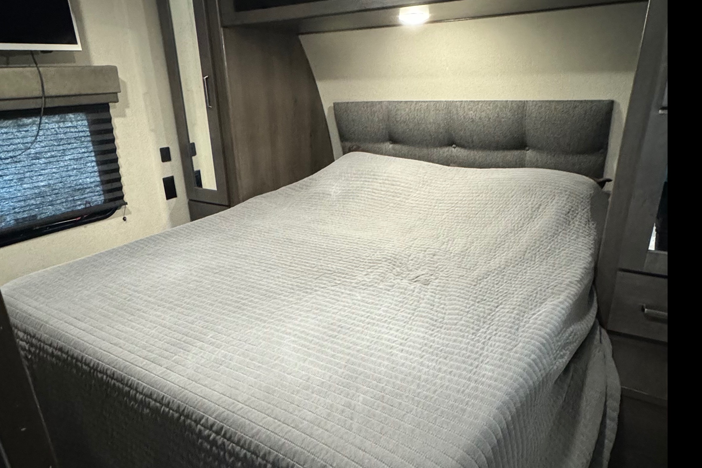 Leon’s Grand Design Transend 315BH 36FT Travel Trailer