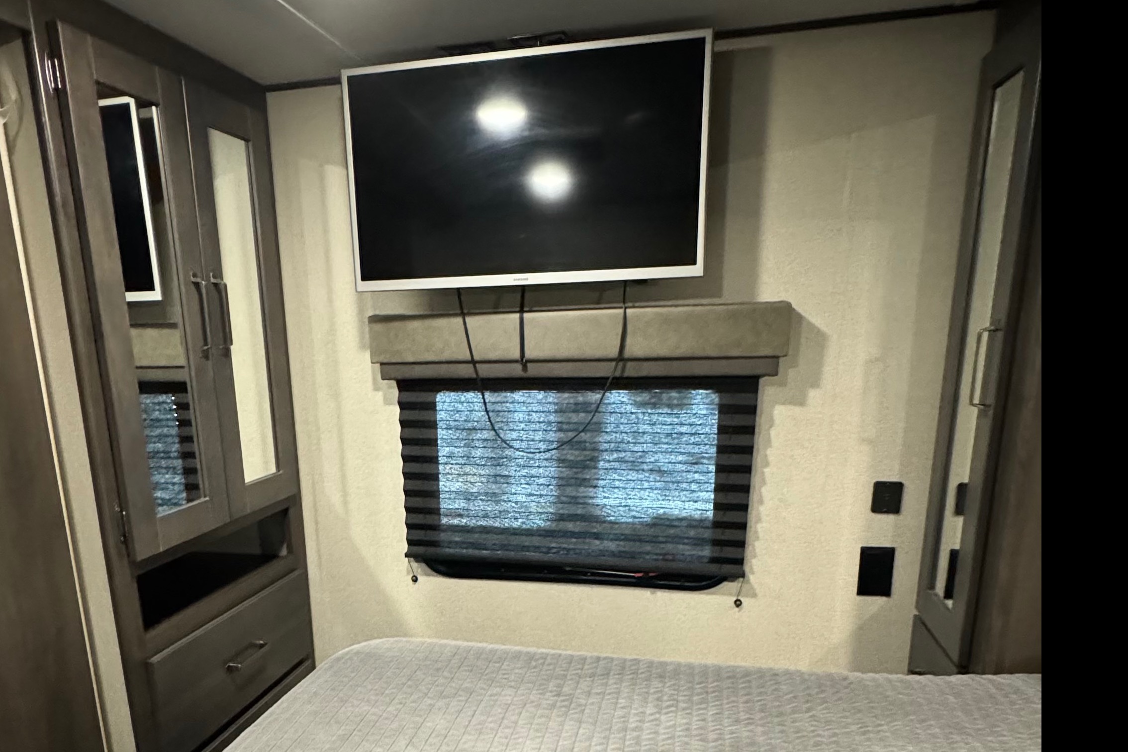 Leon’s Grand Design Transend 315BH 36FT Travel Trailer