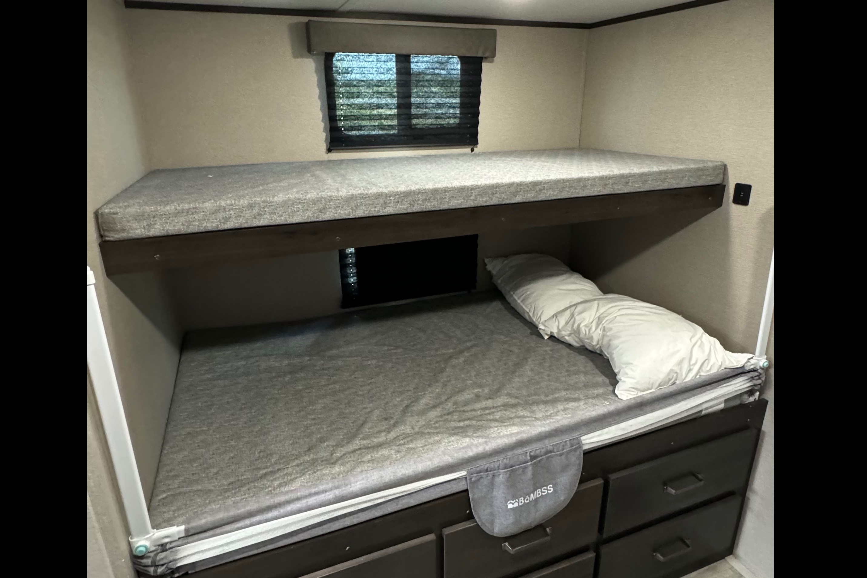 Leon’s Grand Design Transend 315BH 36FT Travel Trailer