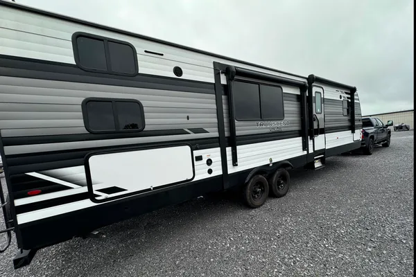 Leon’s Grand Design Transend 315BH 36FT Travel Trailer