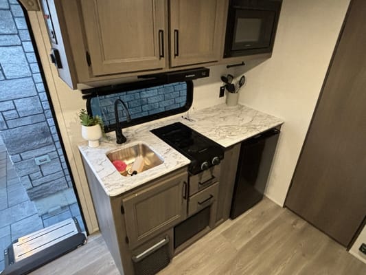 2025 Grand Design Transcend 151BH Travel Trailer