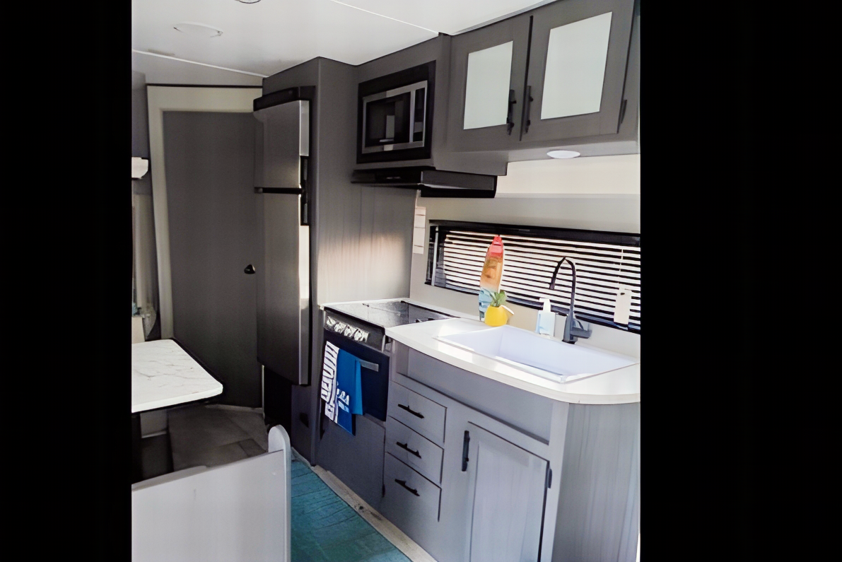 The Dutchmen Aspen Trail LE 25 BH Travel Trailer