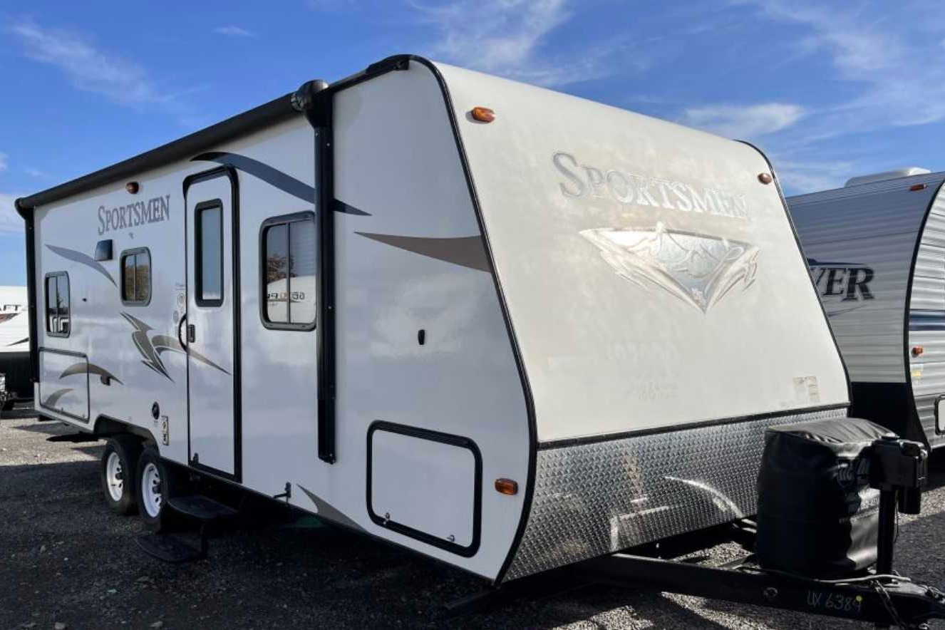 Pete's  Sportsman Bunkhouse 