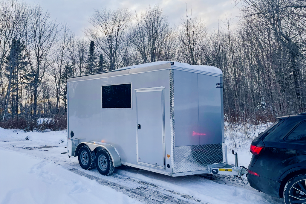 EZHauler Aluminium Trailer Cargo intérieur aménagé 7’x14’x7’ haut  