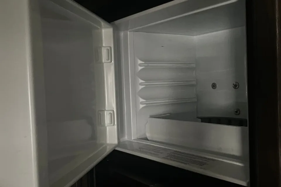 Horton Family Jayco Jay Feather 23BHM Travel Trailer