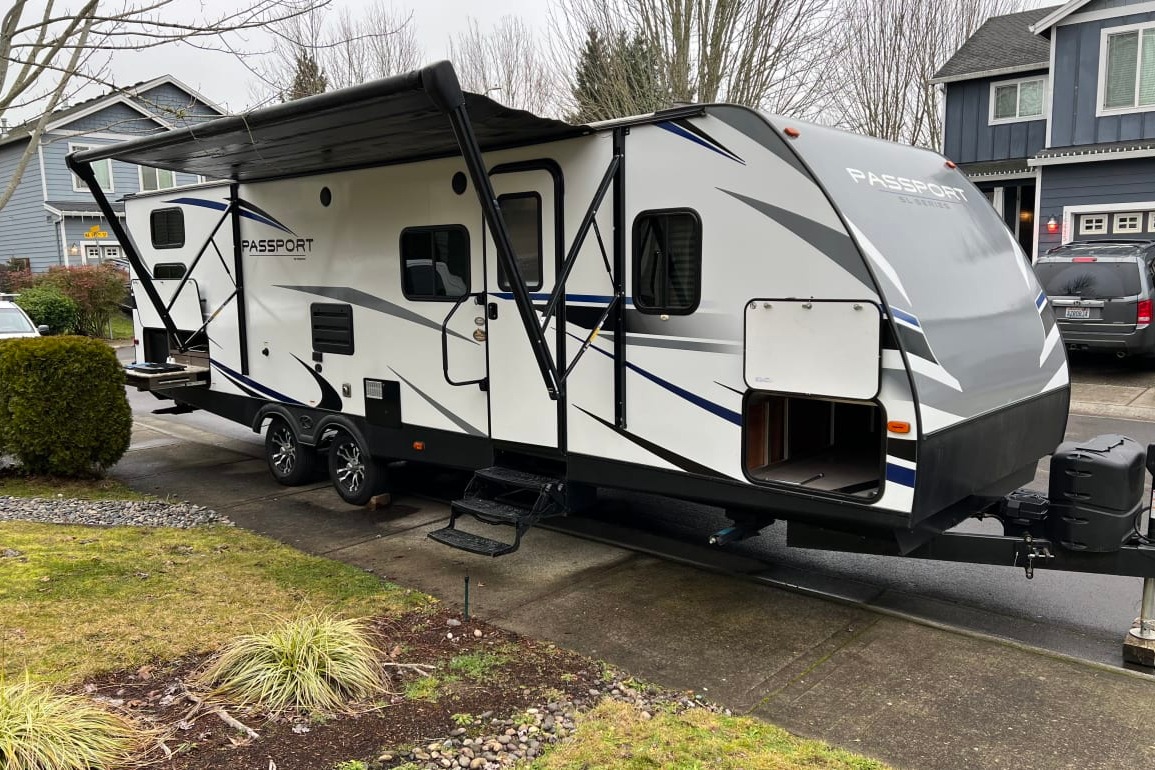 DMITRY's Keystone passport Travel Trailer